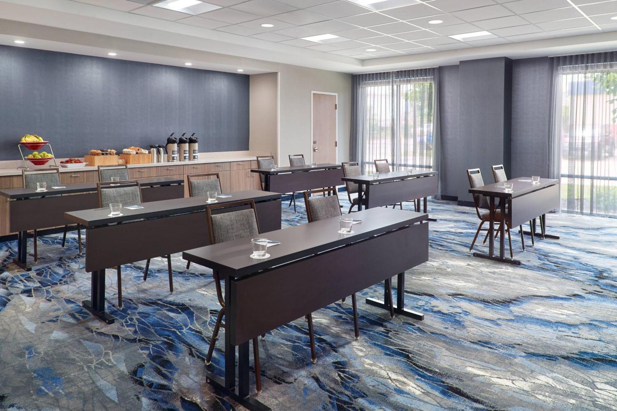 Fairfield Inn & Suites By Marriott Athens-University Area エクステリア 写真