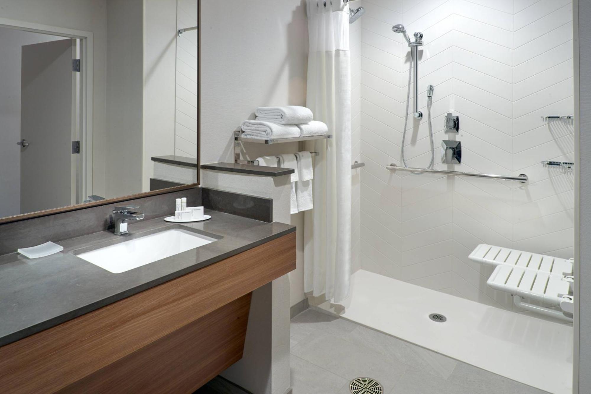 Fairfield Inn & Suites By Marriott Athens-University Area エクステリア 写真
